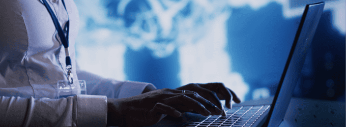 it-specialist-programming-desk